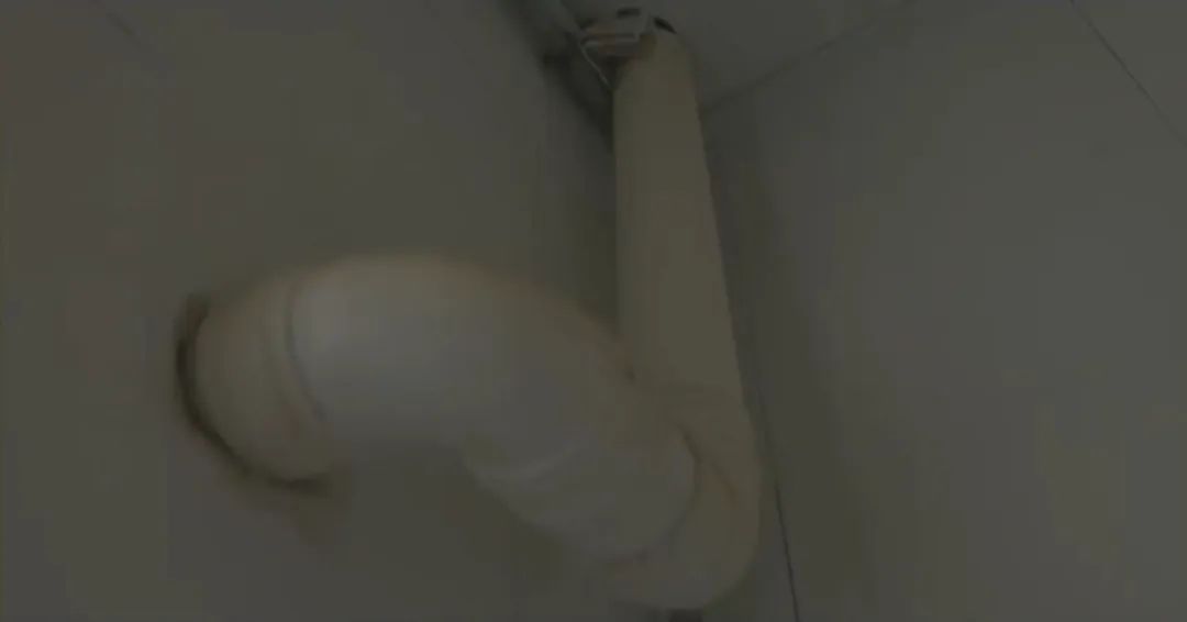 DƬ